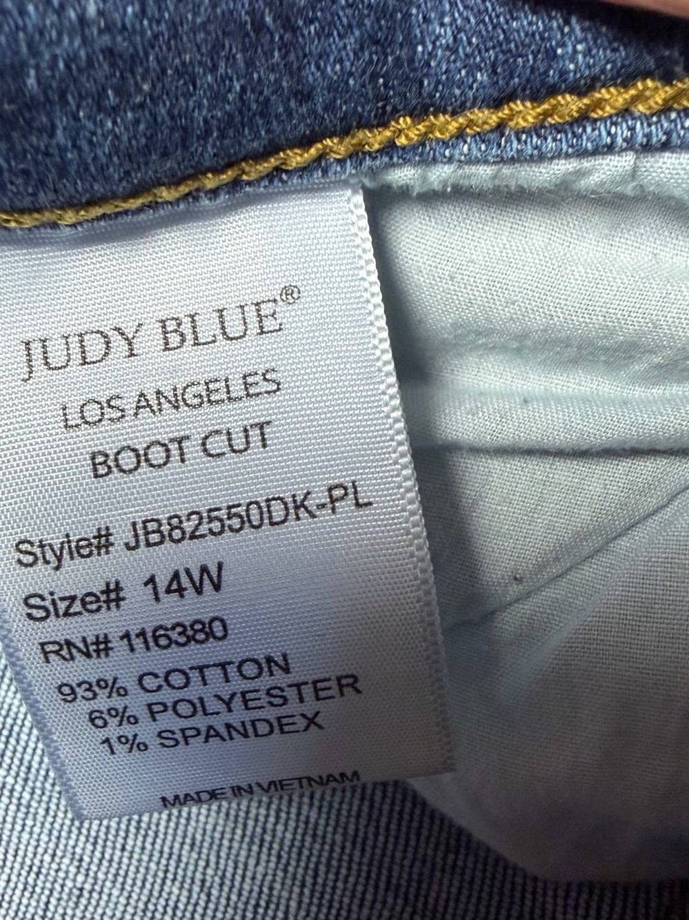 Judy Blue Mid Rise Boot Cut Raw Hem Jeans Womens 14W Dark Wash Blue Stretch - Picture 8 of 8